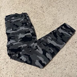 duluth trading camo leggings w/ pockets
